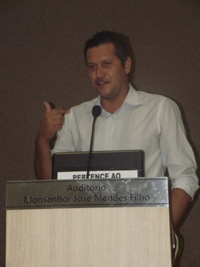 Coordenador do Literart.com, Aldo Simeão